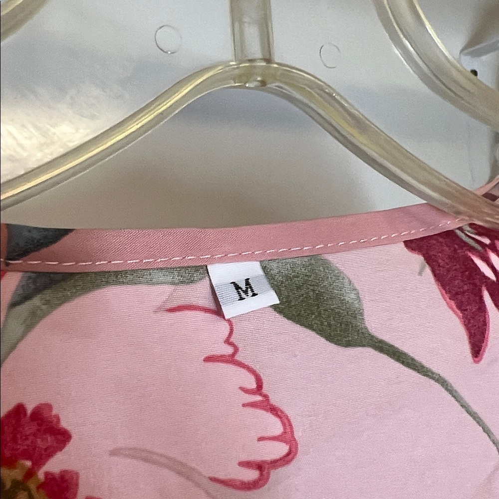 Amazon Short Sleeve Floral Pink Dress with Pockets- M‎ - Picture 4 of 7
